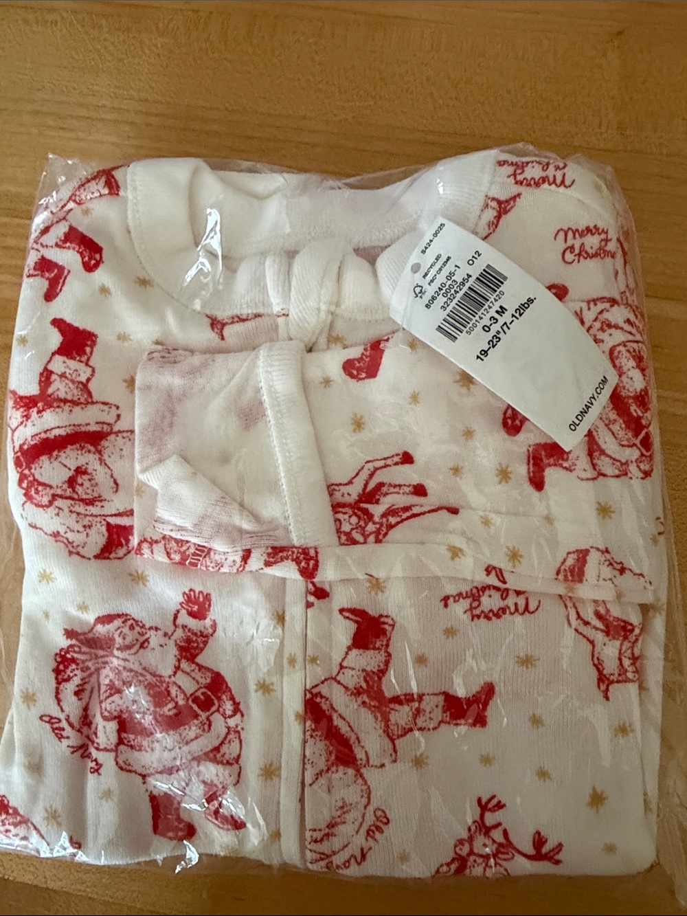 Old Navy White & Red Santa Print Kids Pajama Set